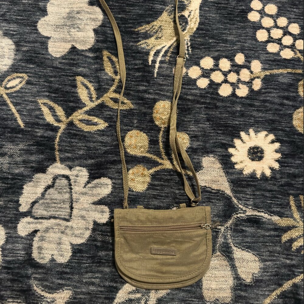 Olive Baggallini crossbody